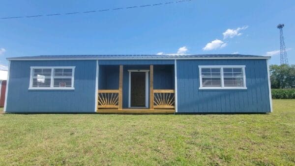 La Grange #19: 12 X 40 Side Porch Utility Front Image