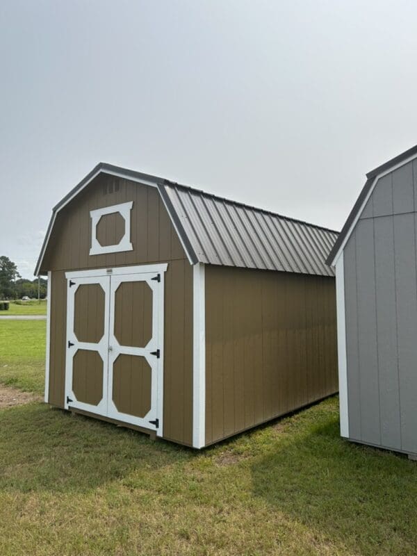 La Grange #9: 10 X 16 Lofted Barn Building Image