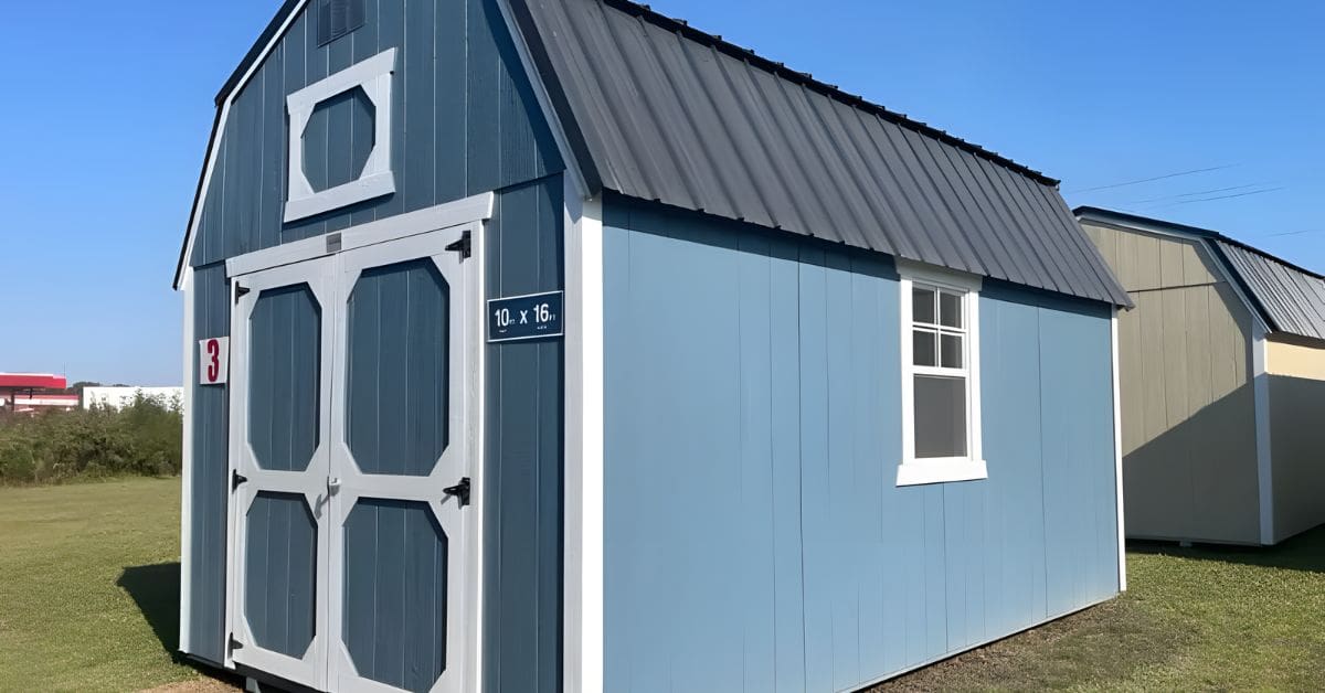 Shed vs. Garage: Choosing the Right Storage Solution for You