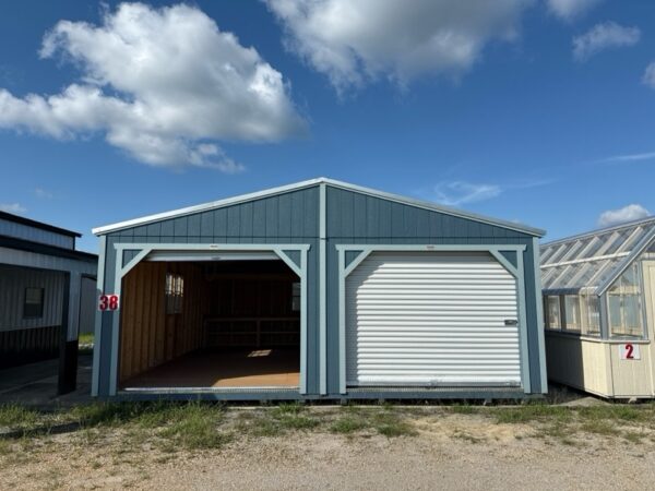 La Grange #38: 24 X 24 Utility Garage Front Image